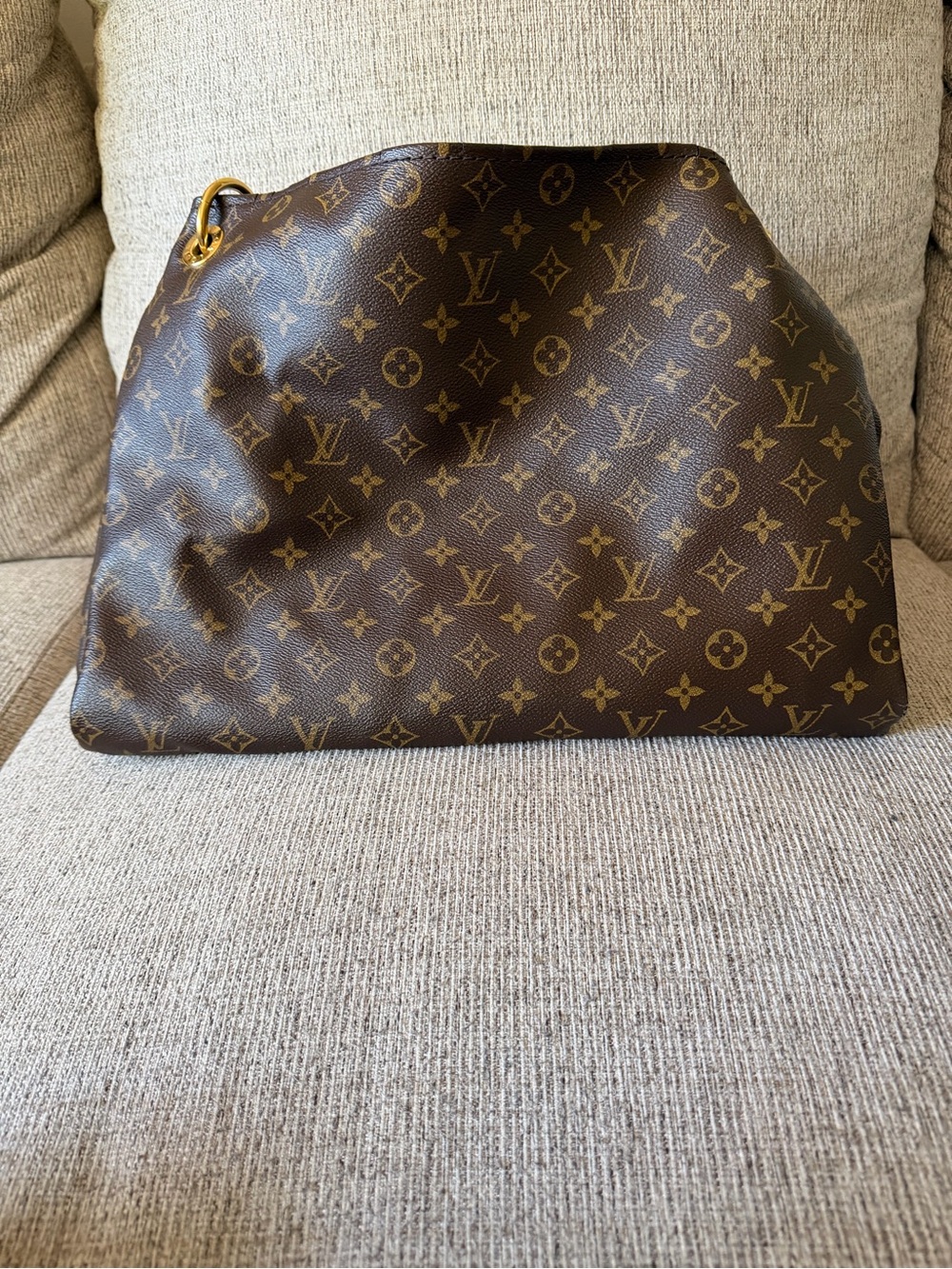Louis Vuitton Artsy MM Monogram M40249 Authentic w/ Receipt & Dust Bag